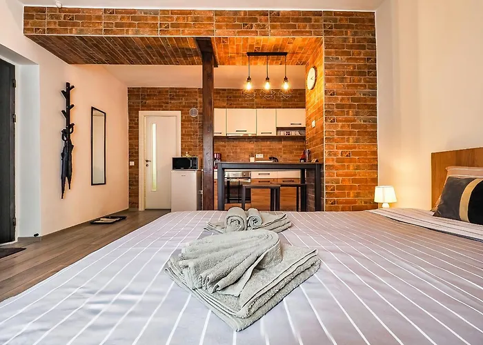 Ben Apartments